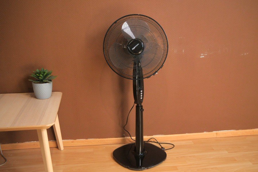 Amazon Basics ‎FS40-10BR-EU