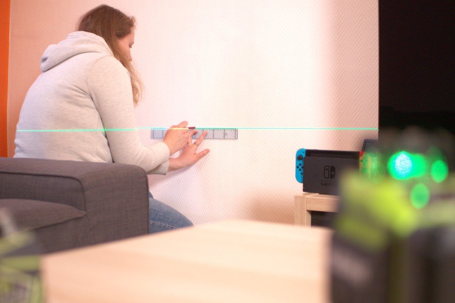 Niveau laser en cours de test