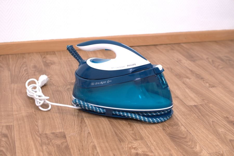 Philips PerfectCare Compact Plus GC7844_20